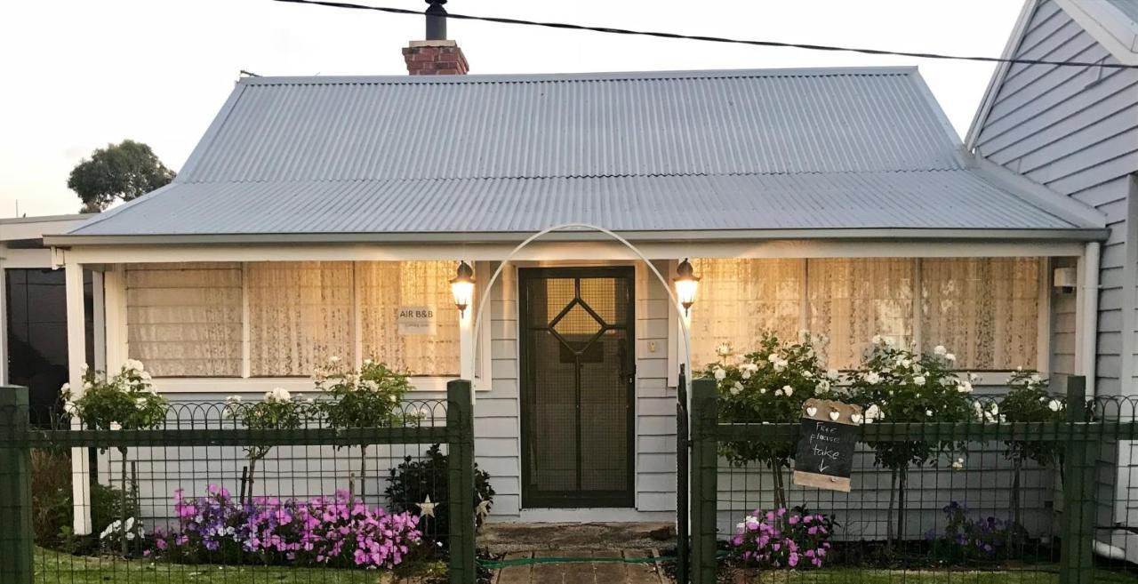 That Seaside Cottage - Fully Equipped Home, 4 Bedrooms On The Foreshore Tooradin Exteriér fotografie