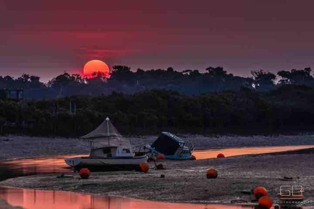 That Seaside Cottage - Fully Equipped Home, 4 Bedrooms On The Foreshore Tooradin Exteriér fotografie